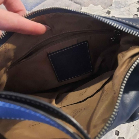 Vintage COACH Shoulder Bag - Picture 3 of 4